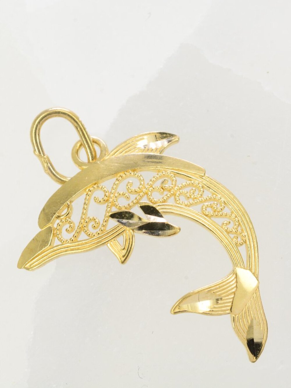 10K FILIGREE DOLPHIN PENDANT